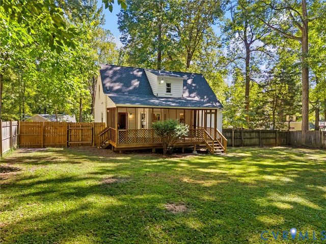 7307 Velvet Antler Dr, Midlothian, VA 23112