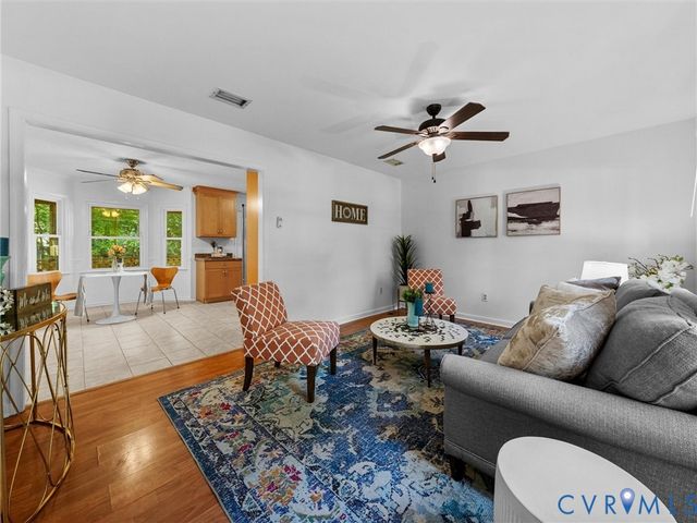 7307 Velvet Antler Dr, Midlothian, VA 23112