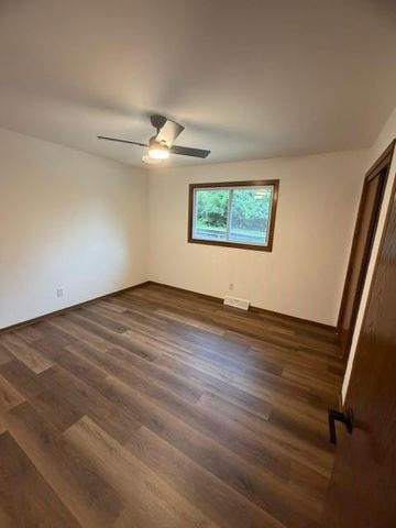 5802 Sauk Lane, Mcfarland, WI 53558