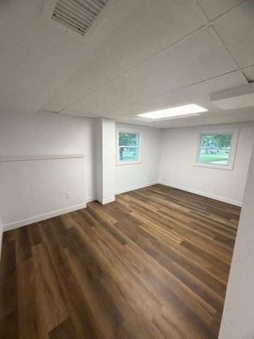 5802 Sauk Lane, Mcfarland, WI 53558