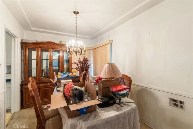 2007 W 94th Street, Los Angeles, CA 90047