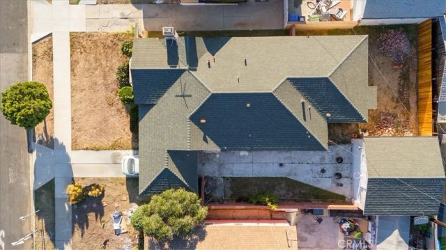 2007 W 94th Street, Los Angeles, CA 90047