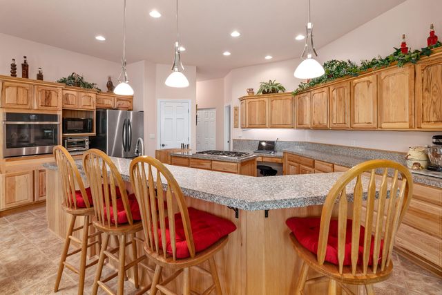 565 Jewett Creek Road, Grants Pass, OR 97527