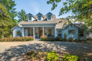 565 Jewett Creek Road, Grants Pass, OR 97527