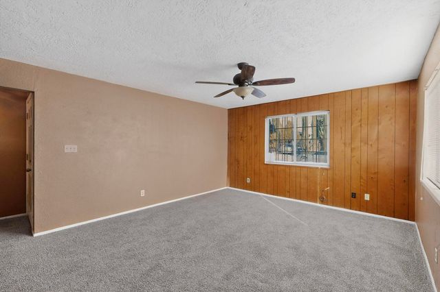 133 63rd Street NW, Albuquerque, NM 87105