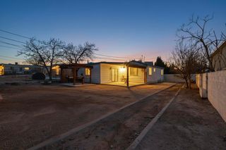 133 63rd Street NW, Albuquerque, NM 87105