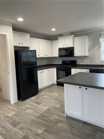 1322 Hidden Valley Drive, Robinson Twp, PA 15019