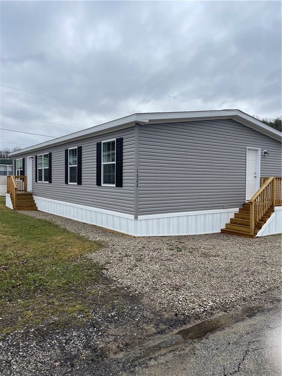 1322 Hidden Valley Drive, Robinson Twp, PA 15019