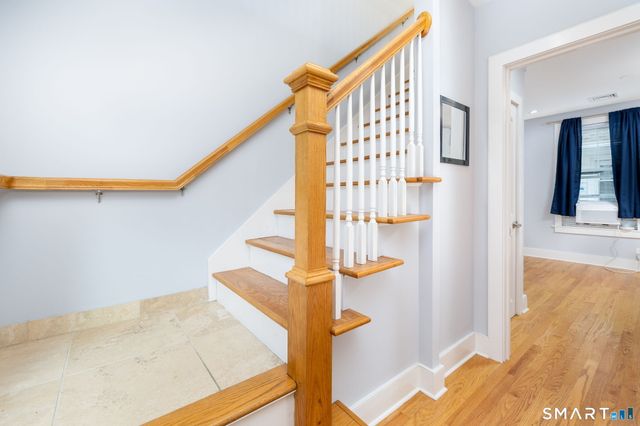 4 Elihu Street, Stonington, CT 06378
