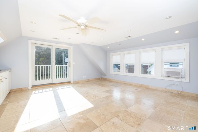4 Elihu Street, Stonington, CT 06378