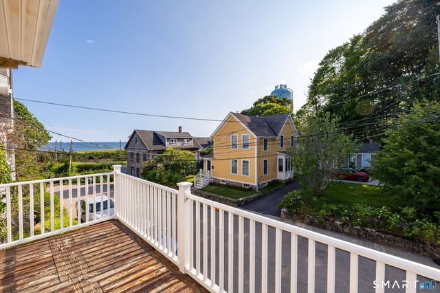 4 Elihu Street, Stonington, CT 06378