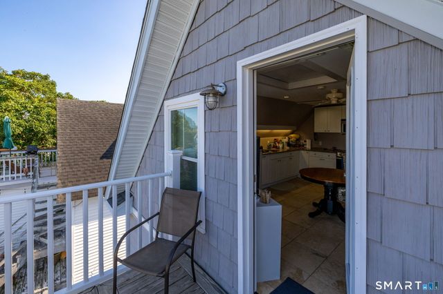 4 Elihu Street, Stonington, CT 06378