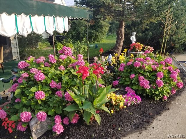 306 Hunters Lane, Amherst, NY 14221