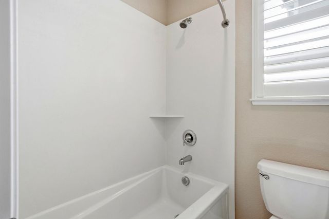 10032 Wagoner Way, Elk Grove, CA 95757