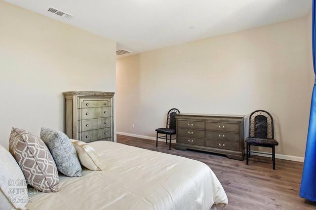 10032 Wagoner Way, Elk Grove, CA 95757