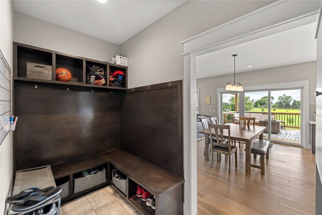 11515 NW 106th Avenue, Granger, IA 50109