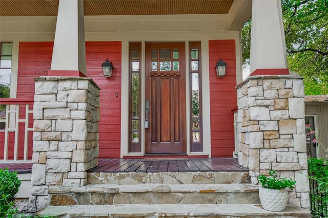 1445 Hall Place, Houston, TX 77008