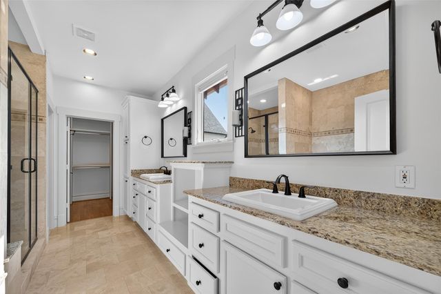 1445 Hall Place, Houston, TX 77008