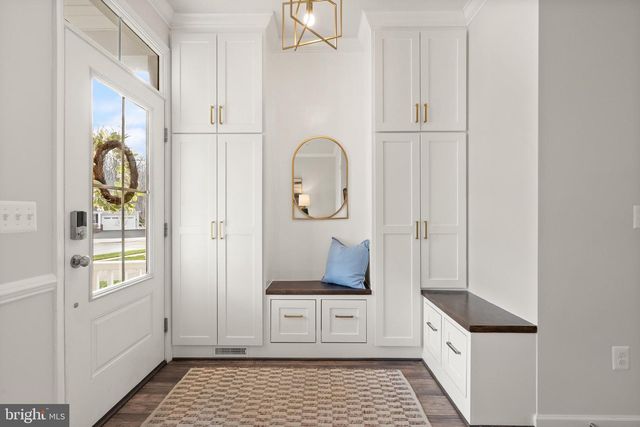 2760 COCKSPUR LN, Dumfries, VA 22026