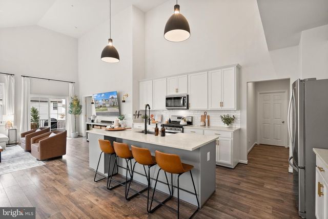 2760 COCKSPUR LN, Dumfries, VA 22026