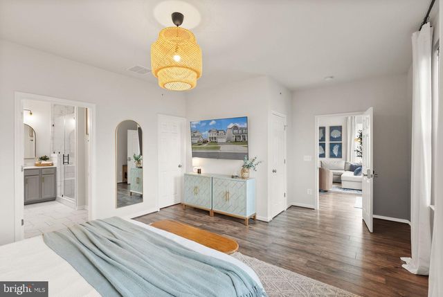 2760 COCKSPUR LN, Dumfries, VA 22026