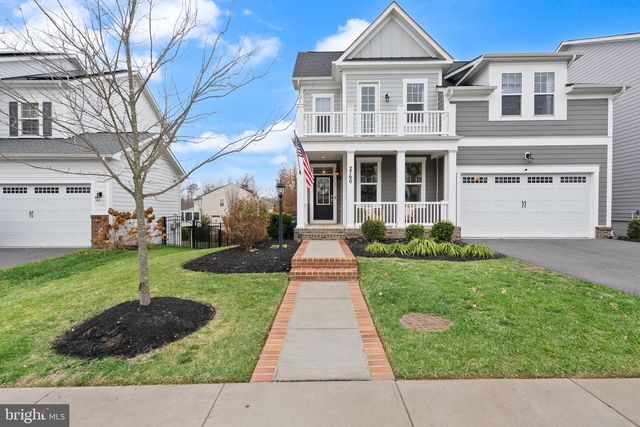 2760 COCKSPUR LN, Dumfries, VA 22026