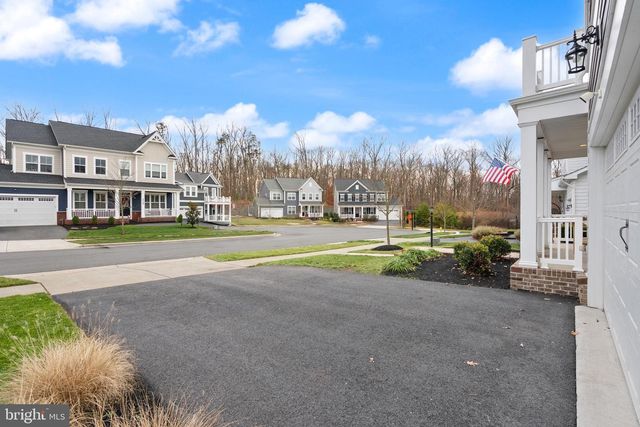 2760 COCKSPUR LN, Dumfries, VA 22026