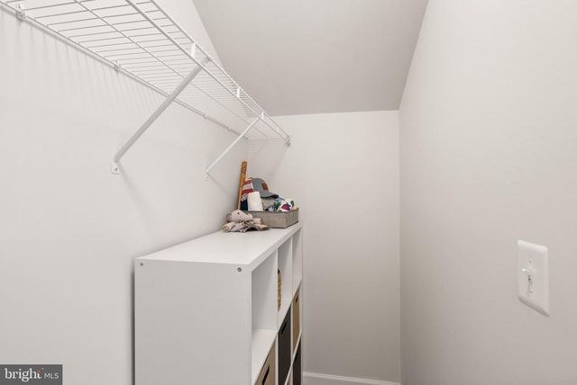 2760 COCKSPUR LN, Dumfries, VA 22026