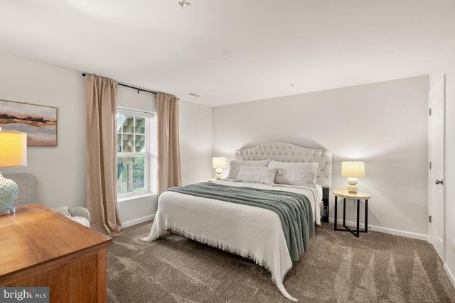 2760 COCKSPUR LN, Dumfries, VA 22026