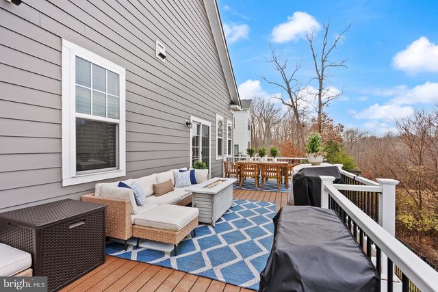 2760 COCKSPUR LN, Dumfries, VA 22026