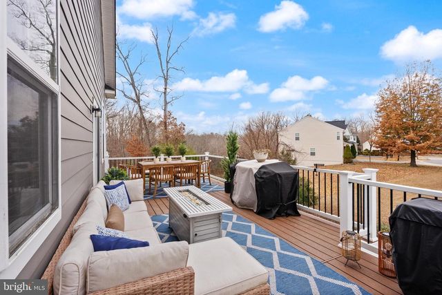 2760 COCKSPUR LN, Dumfries, VA 22026