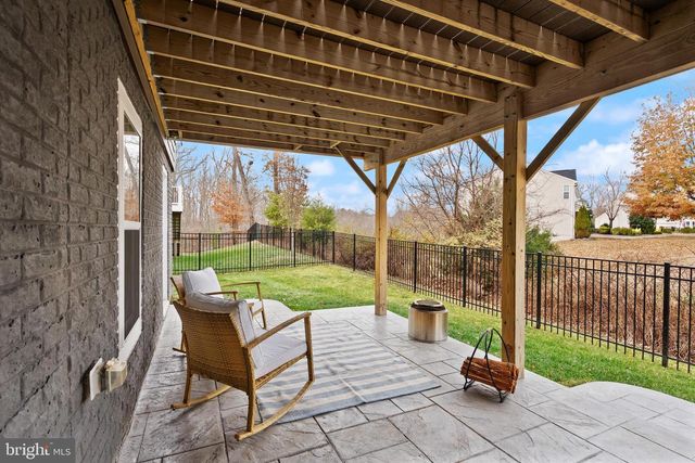 2760 COCKSPUR LN, Dumfries, VA 22026