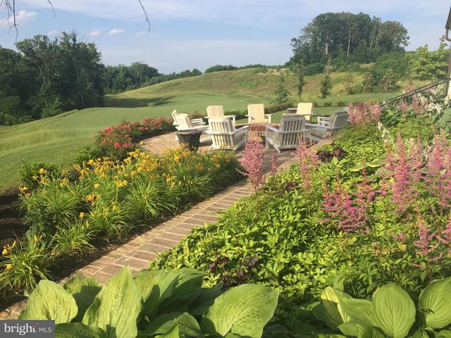 2760 COCKSPUR LN, Dumfries, VA 22026