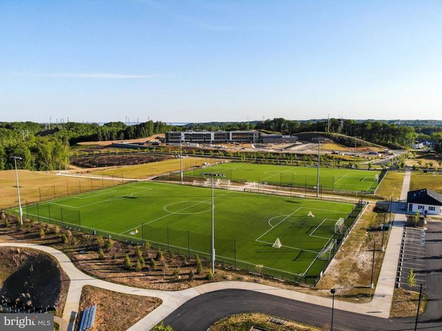 2760 COCKSPUR LN, Dumfries, VA 22026