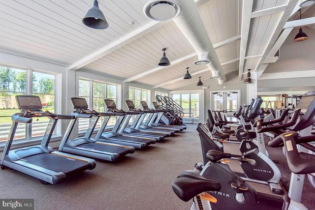 2760 COCKSPUR LN, Dumfries, VA 22026