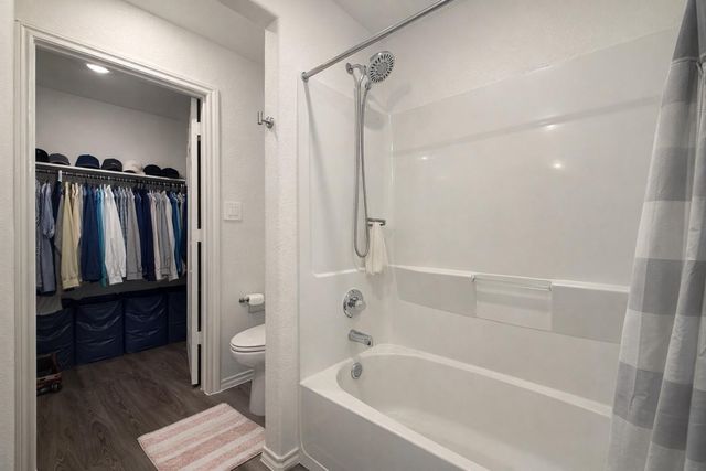 5423 Rosser Ruby Way, Brookshire, TX 77423