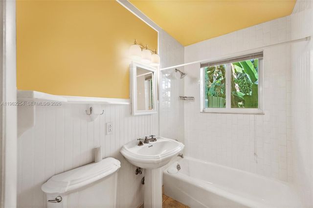 6630 SW 102nd St 6630, Pinecrest, FL 33156