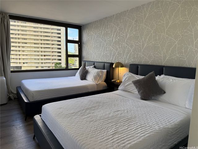 201 Ohua Avenue 911, Honolulu, HI 96815
