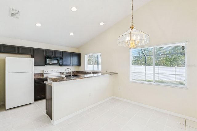 602 HILLCREST DRIVE, Davenport, FL 33897