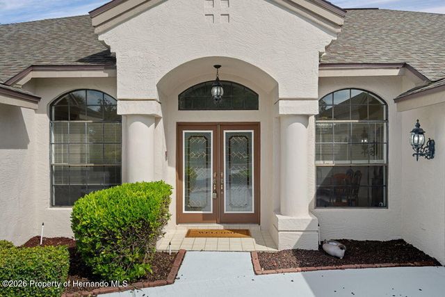 9463 Savannah Court, Weeki Wachee, FL 34613