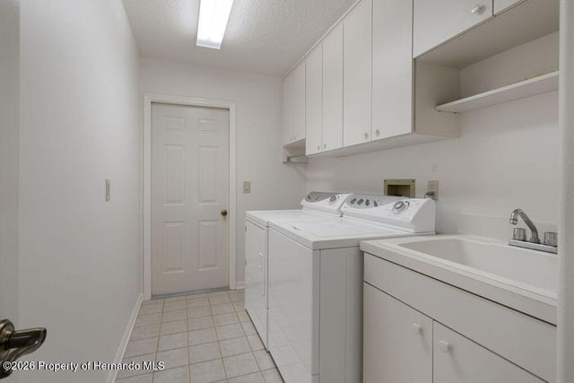 9463 Savannah Court, Weeki Wachee, FL 34613