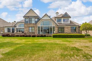 1628 Edison Shores Lane, Port Huron, MI 48060