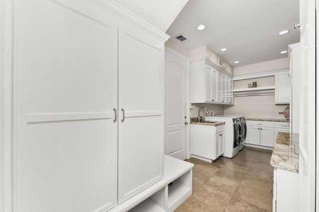 1620 Gary Way, Carmichael, CA 95608