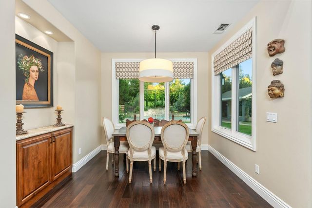 1620 Gary Way, Carmichael, CA 95608