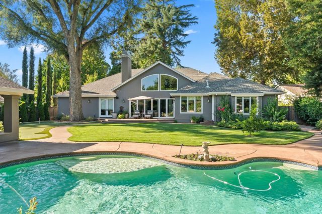 1620 Gary Way, Carmichael, CA 95608