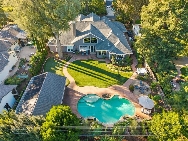 1620 Gary Way, Carmichael, CA 95608