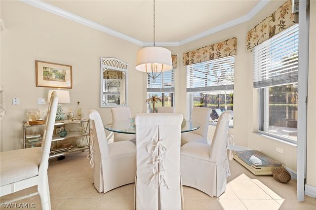 6737 Bent Grass DR, Naples, FL 34113