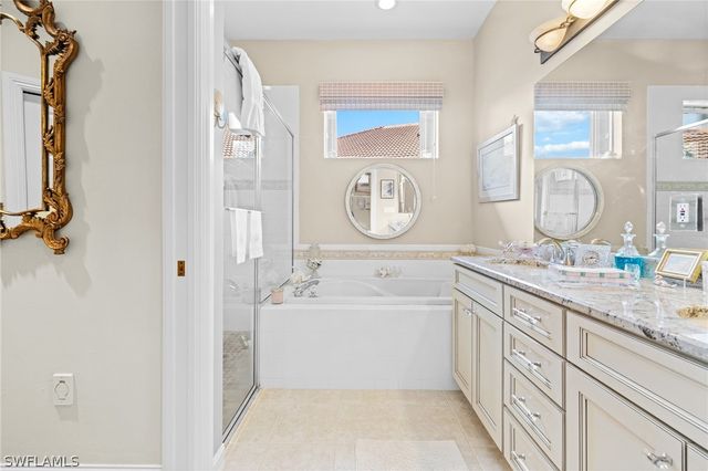 6737 Bent Grass DR, Naples, FL 34113