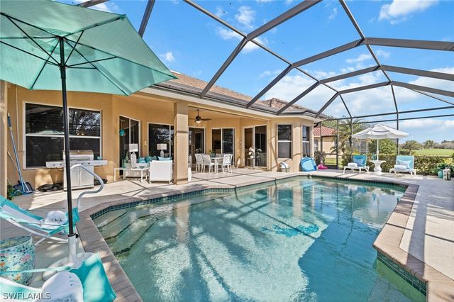 6737 Bent Grass DR, Naples, FL 34113