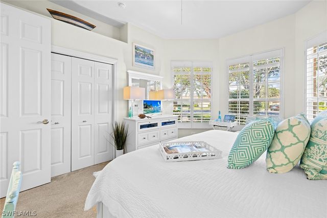 6737 Bent Grass DR, Naples, FL 34113